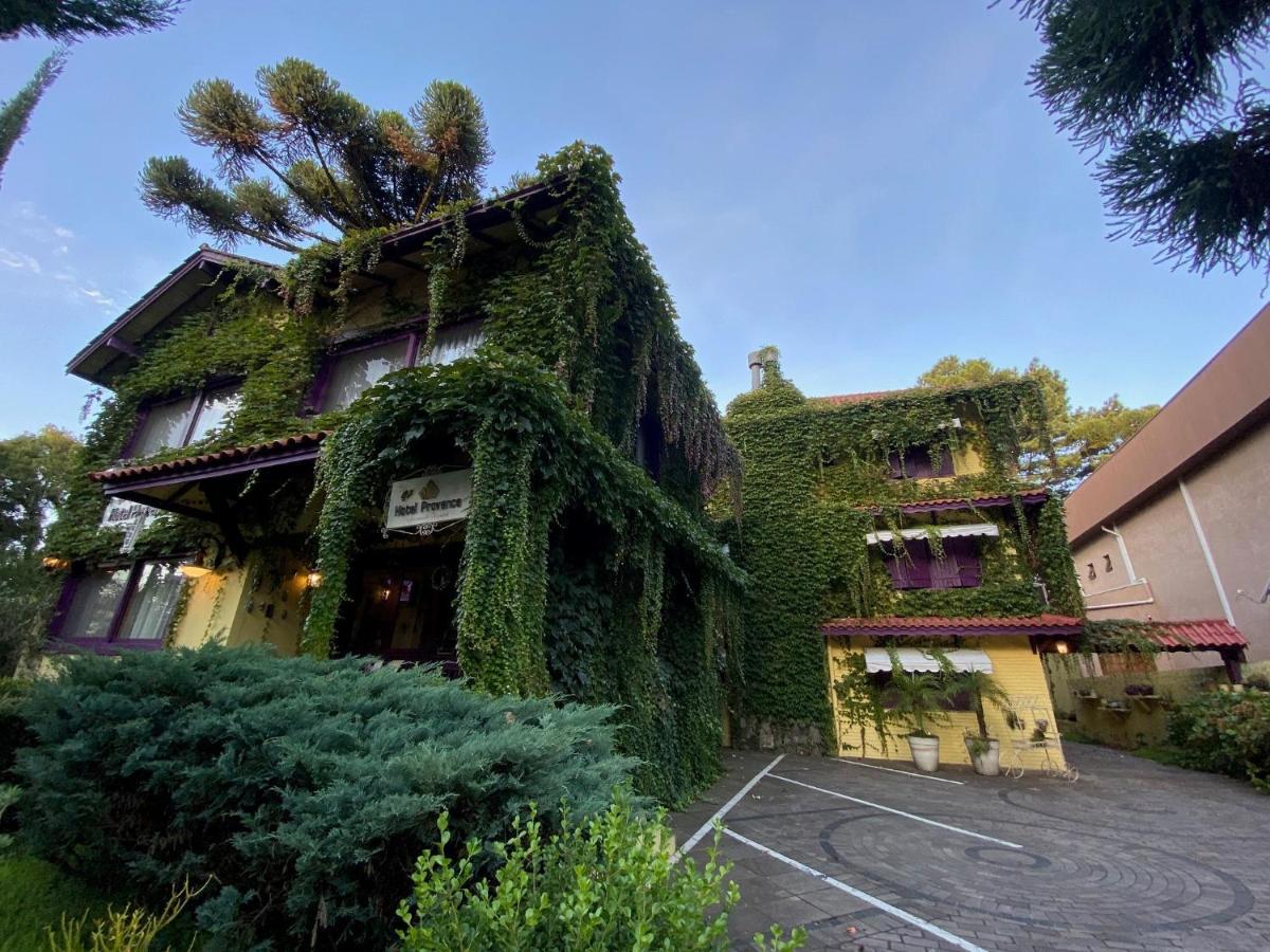 Petit Hotel Provence Gramado Bagian luar foto