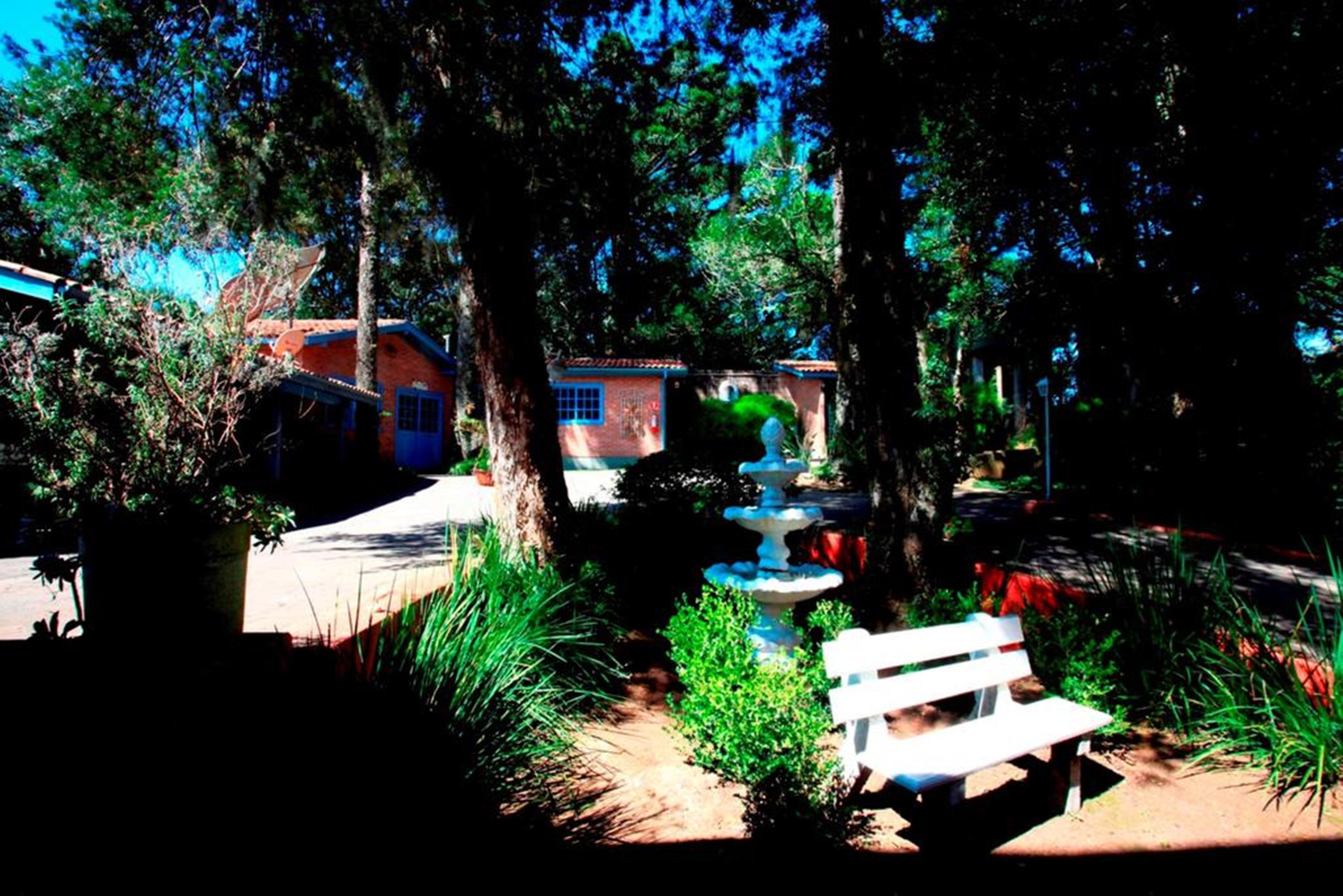 Petit Hotel Provence Gramado Bagian luar foto